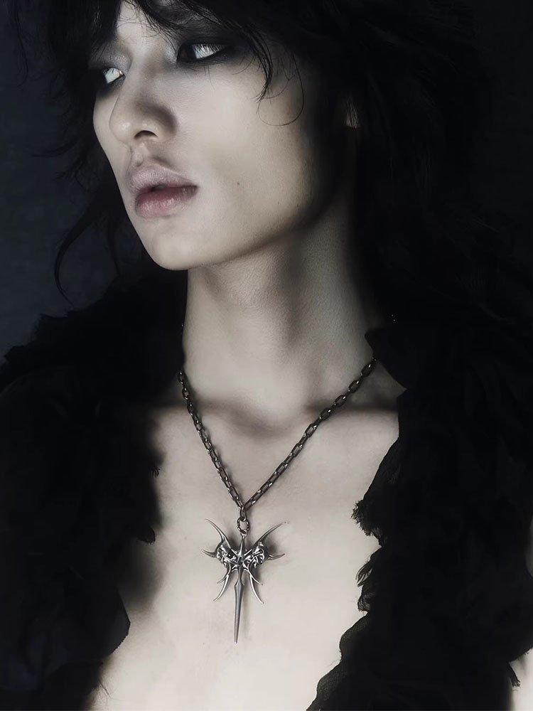 2025 جديد الشرير قلادة فضية ال - مراجعة Men Accessories Neck Chain وسعره